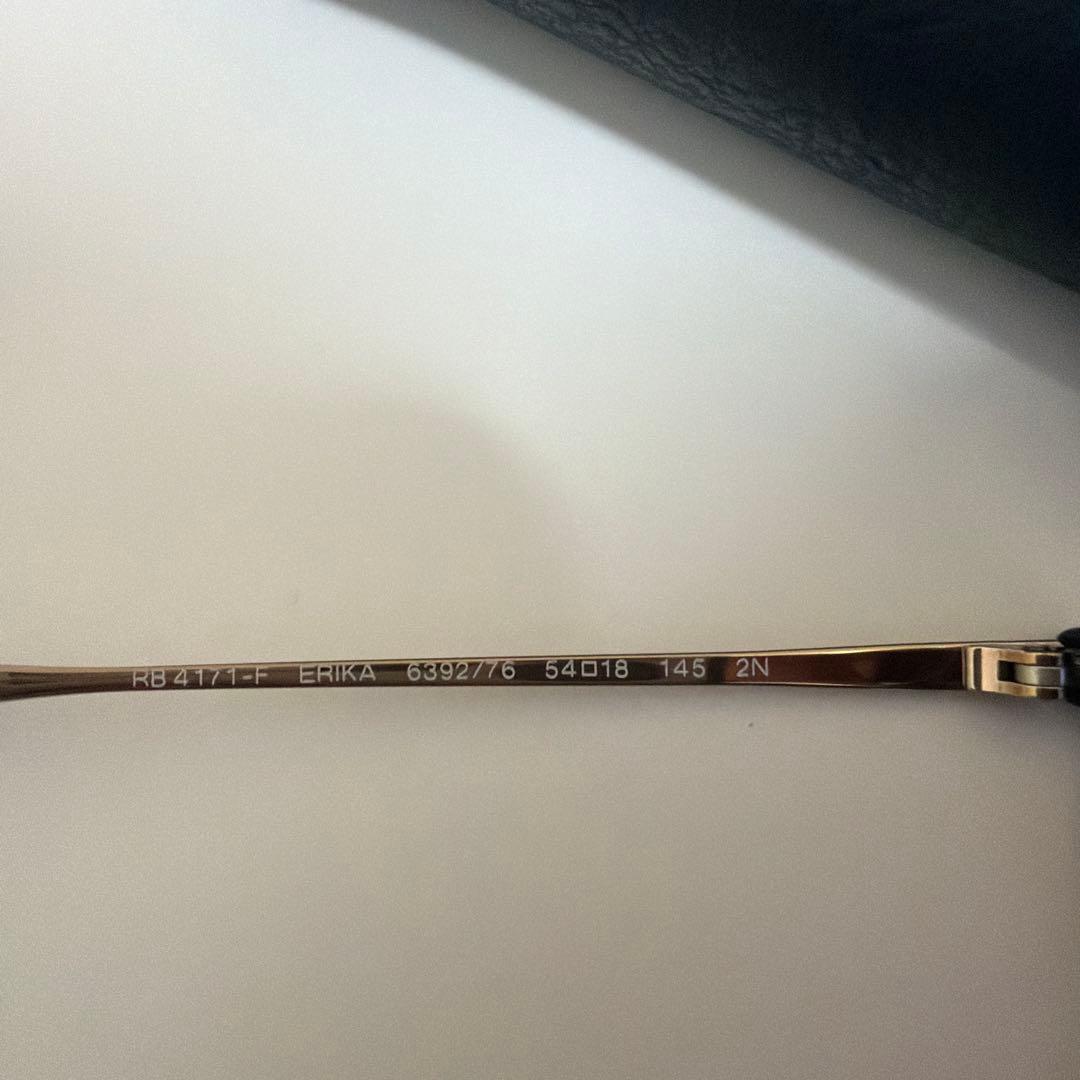 ［美品］完売品　RayBan サングラス