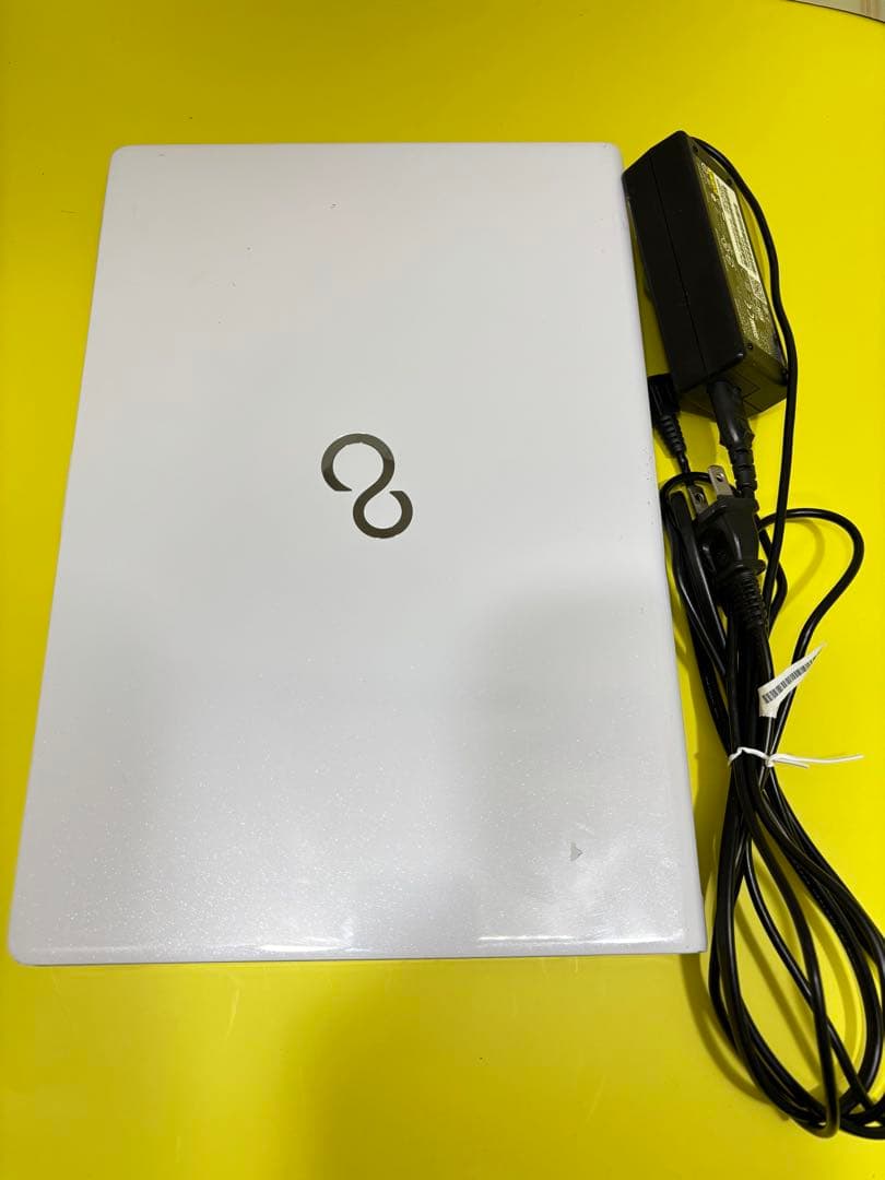 7世代i5！13.3型富士通ノートPC★SSD搭載で動作サクサク★Office付