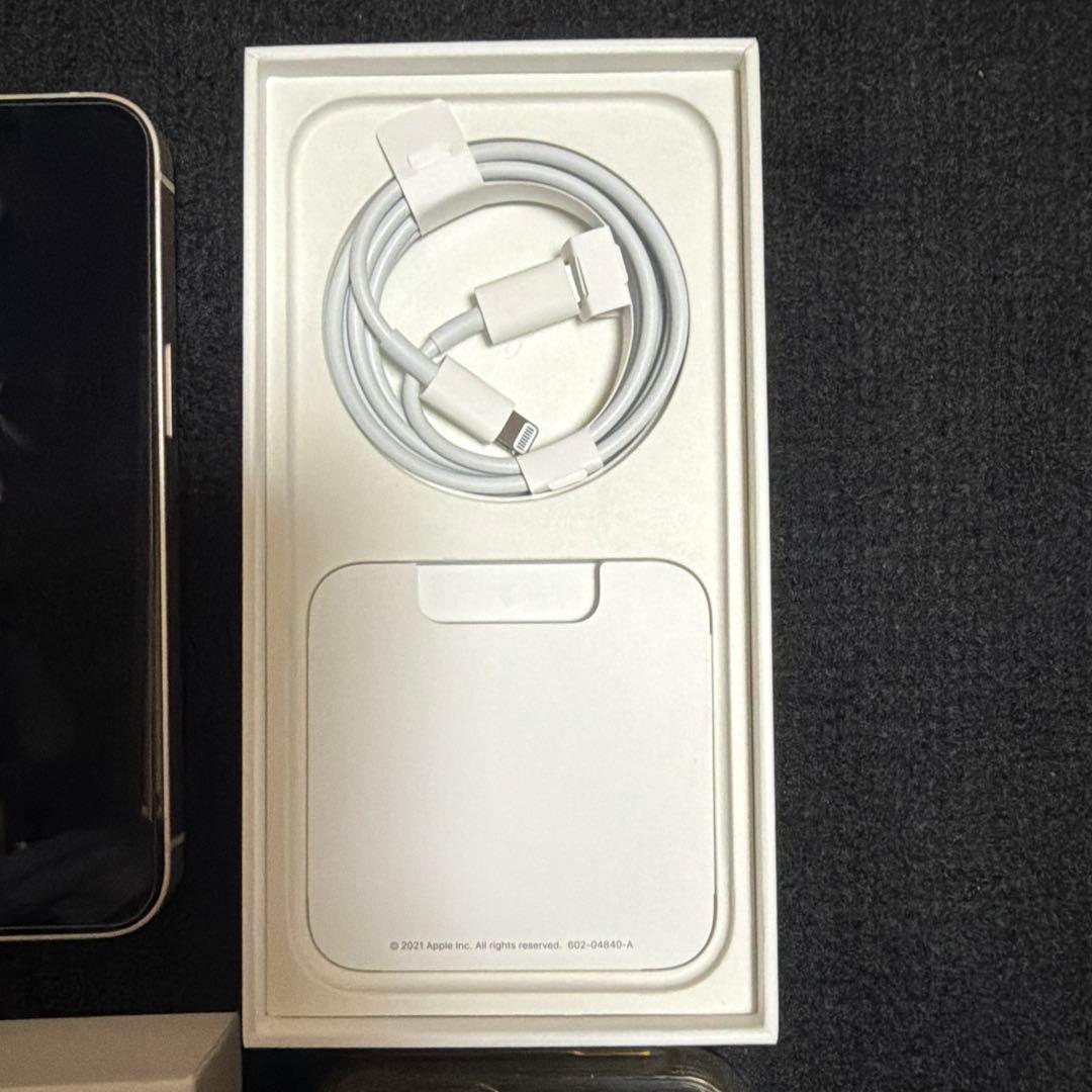 Apple iPhone 13 ピンク 本体　ケース付き