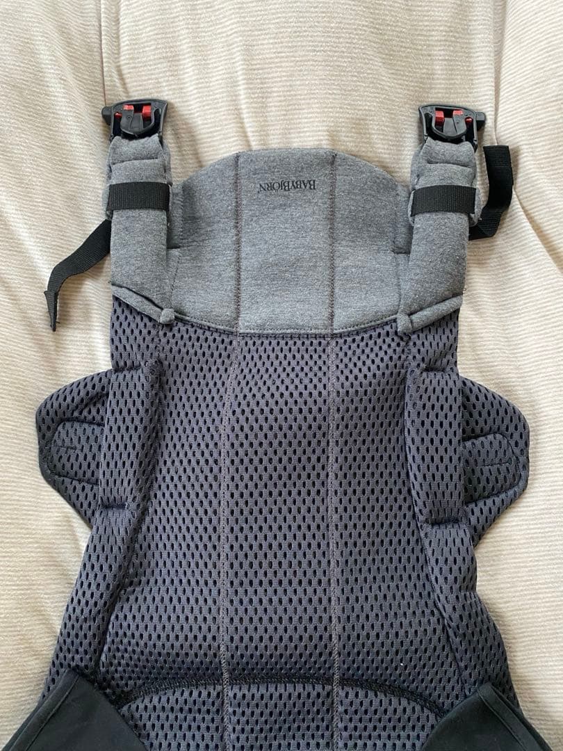 BABYBJÖRN ハーモニー抱っこ紐 ダークグレー メッシュ
