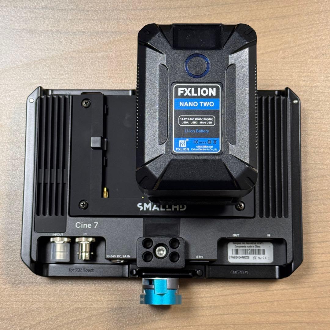 FXLION NANO TWO Vマウントバッテリーセット