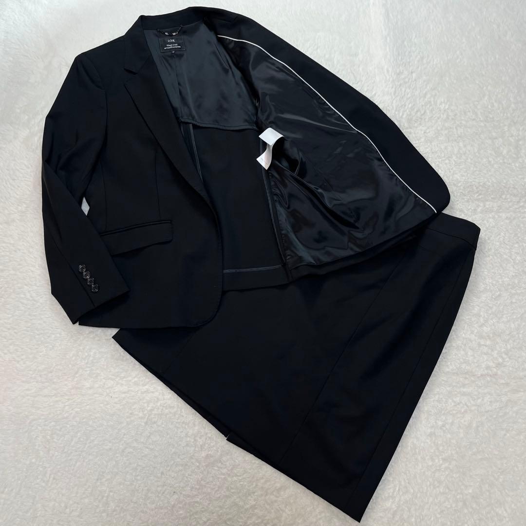 23区　ニジュウサンク　セットアップ　ジャケット　スカート　スーツ　大きいサイズ