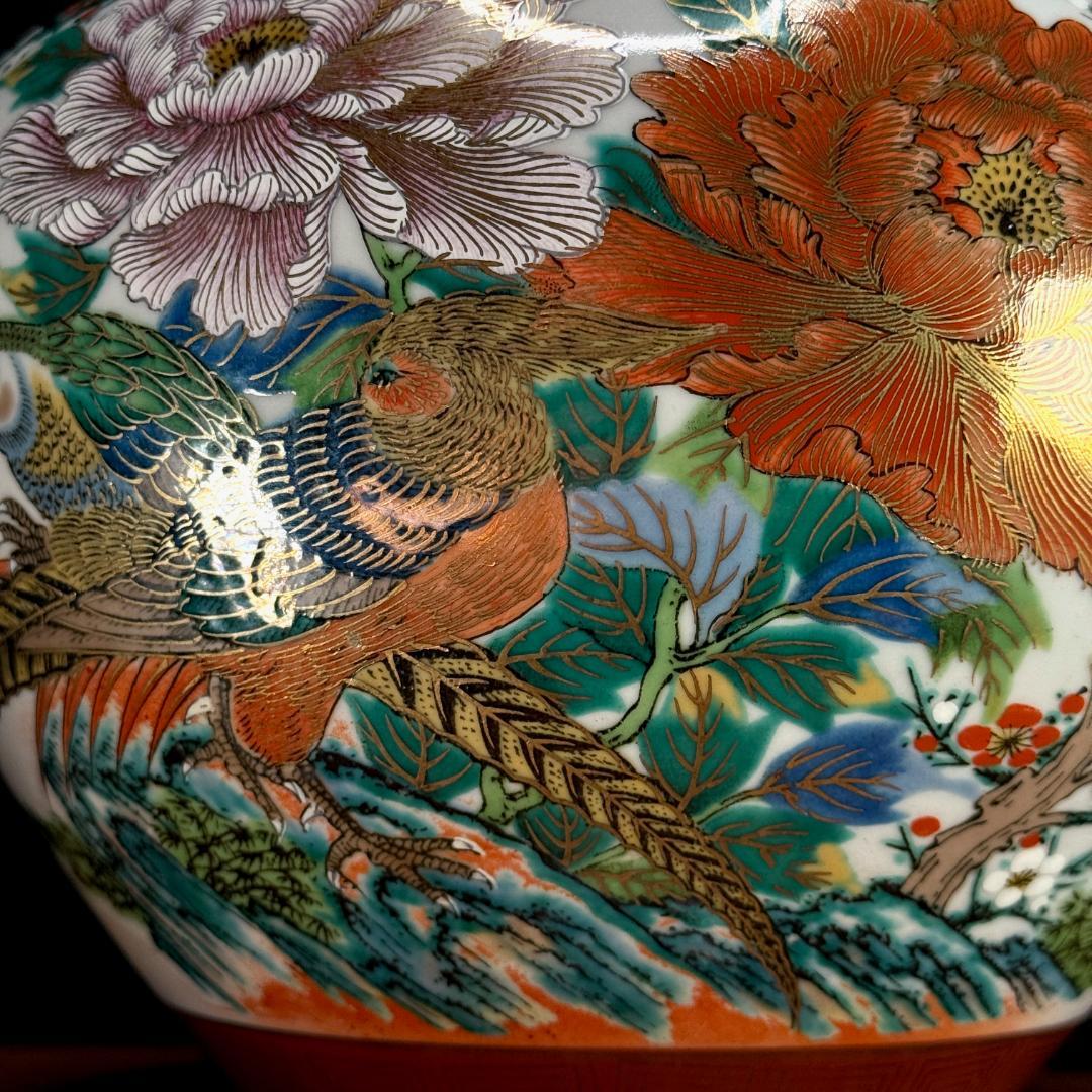 美品！　九谷焼　陶勝造　金彩色絵花鳥図　花瓶　高さ26cm