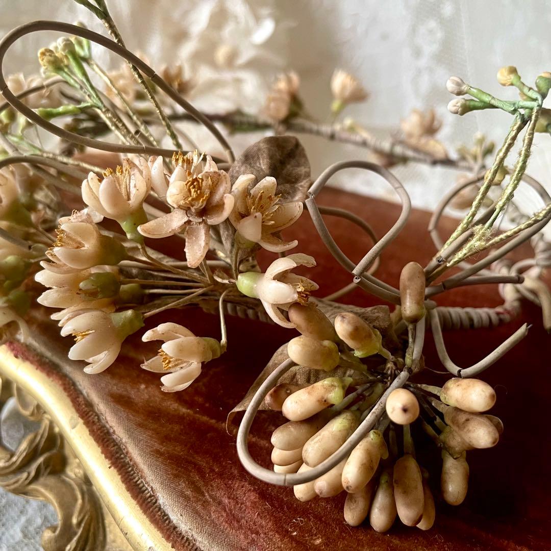 ワックスフラワーティアラ　花冠　ヘッドドレス　マリアージュ　フランスアンティーク