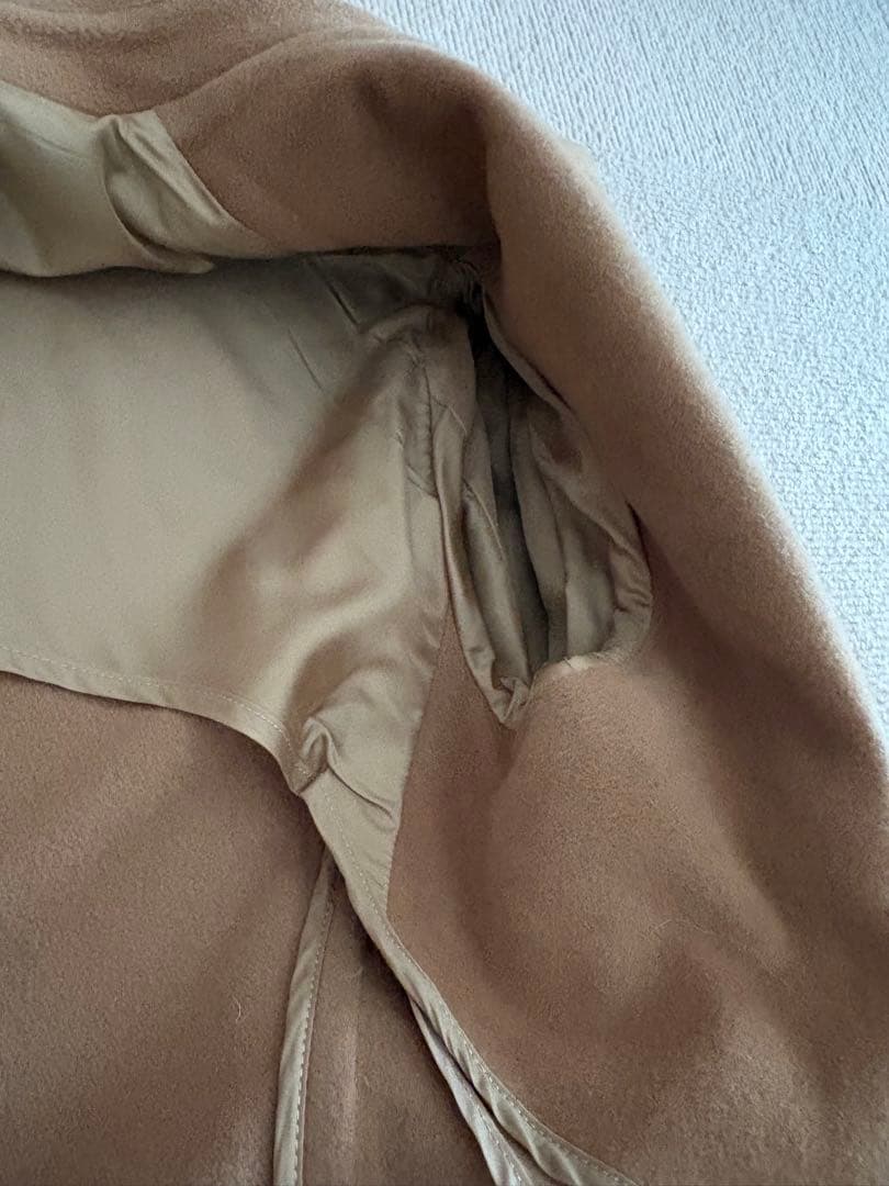 ベージュ ウールコート