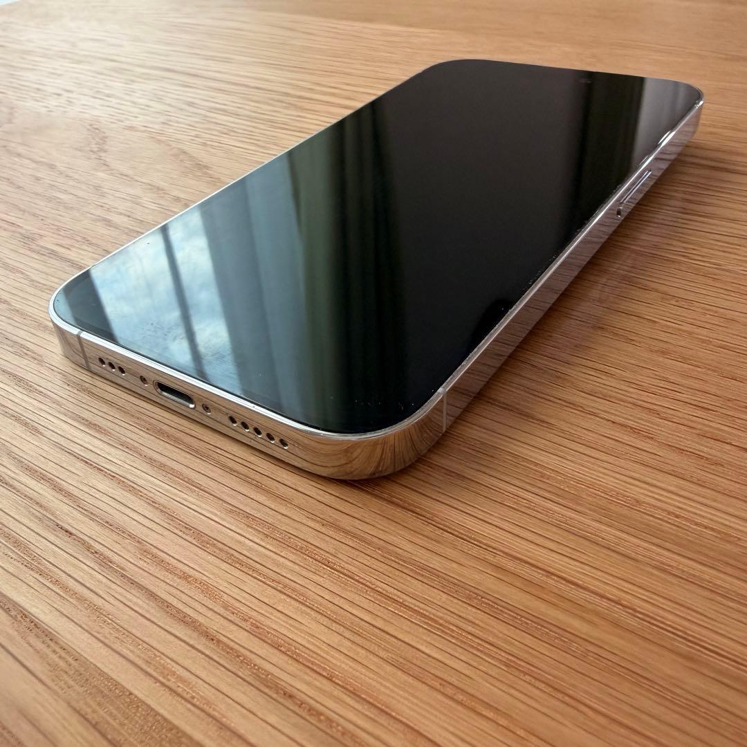 【美品】iPhone14Pro 256GB シルバー