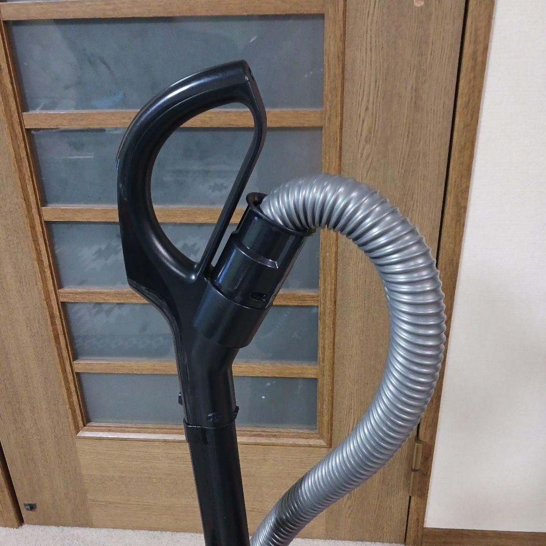 東芝紙パック式掃除機　稼働品　　 2023年製