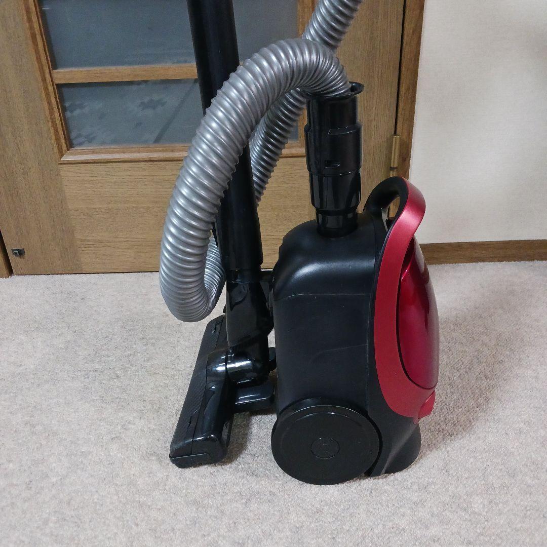 東芝紙パック式掃除機　稼働品　　 2023年製