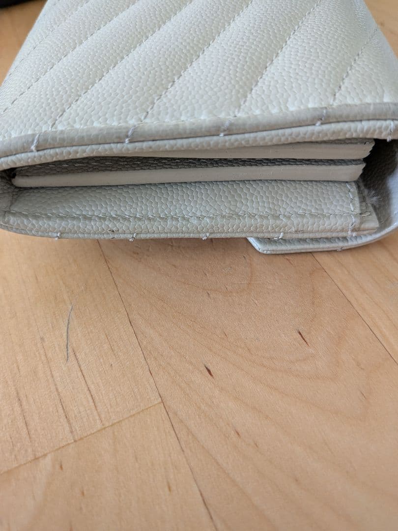 SAINT LAURENT オフホワイト 長財布