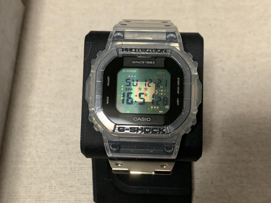R*t様 CASIO G-SHOCK DWE-5640RX-7JR 1万円スター