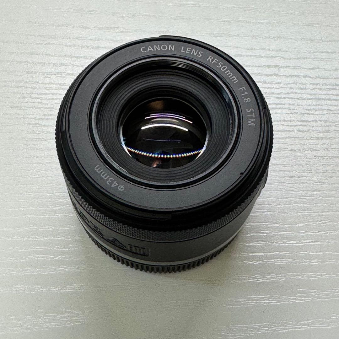 Canon RF 50mm F1.8 STM レンズ