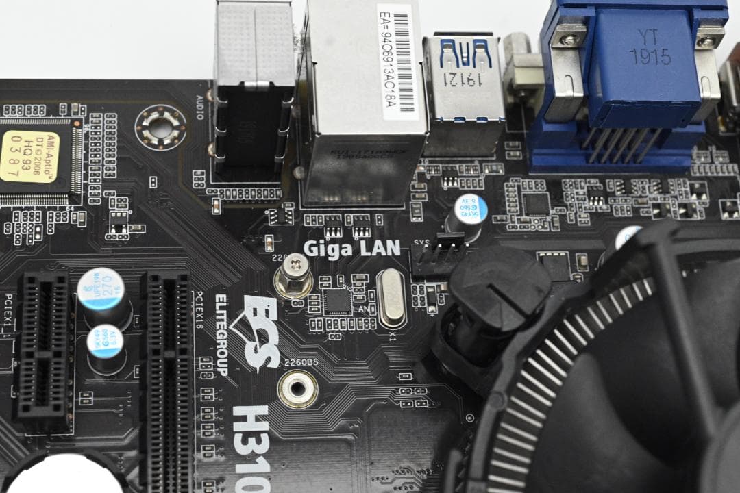 Intel Core i7-8700 3.2GHz CPU 動作確認済み