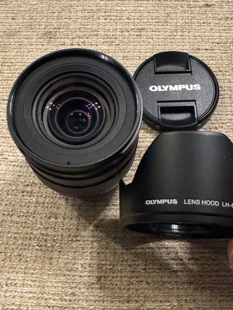 OM SYSTEM 12-45mm f/4 PRO ズームレンズ 一部使用感あり