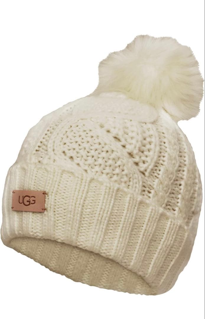 UGG ポンポン付きニット帽 アイボリー