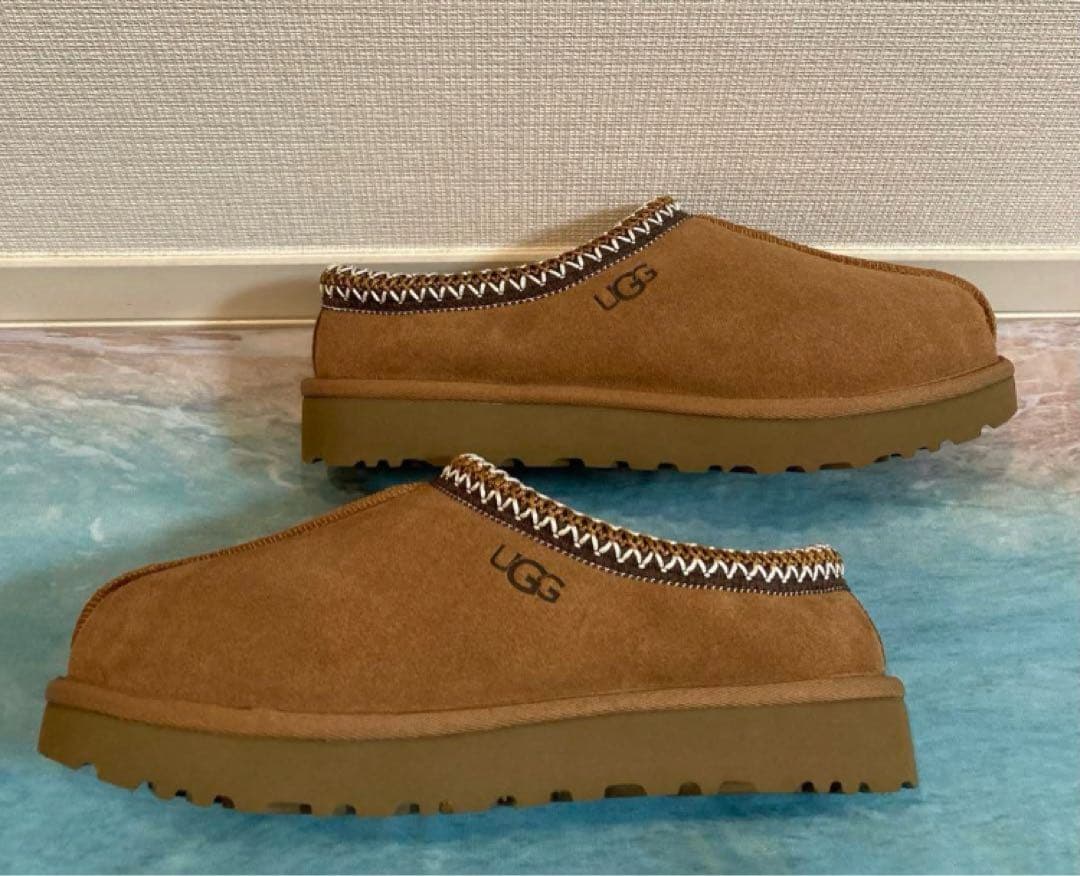 新品　UGG　スリッパ　ルームシューズ　モカ　27㎝