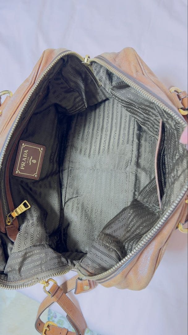 UOMOさん專用 PRADA ブラウン レザードラムバッグ