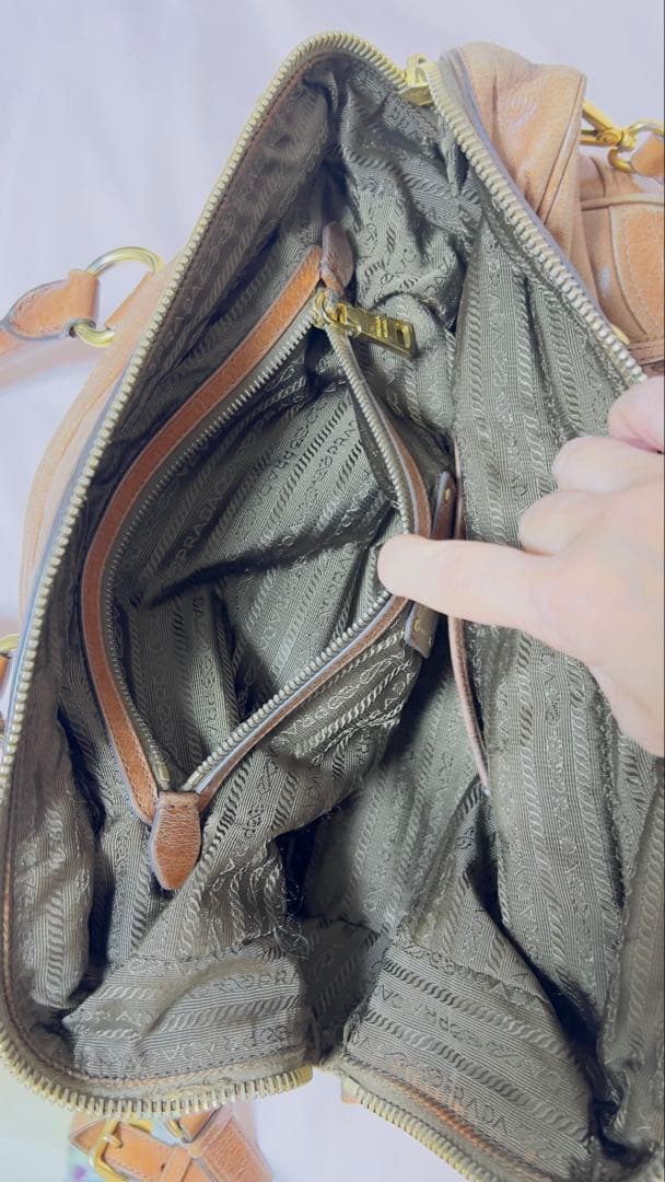 UOMOさん專用 PRADA ブラウン レザードラムバッグ