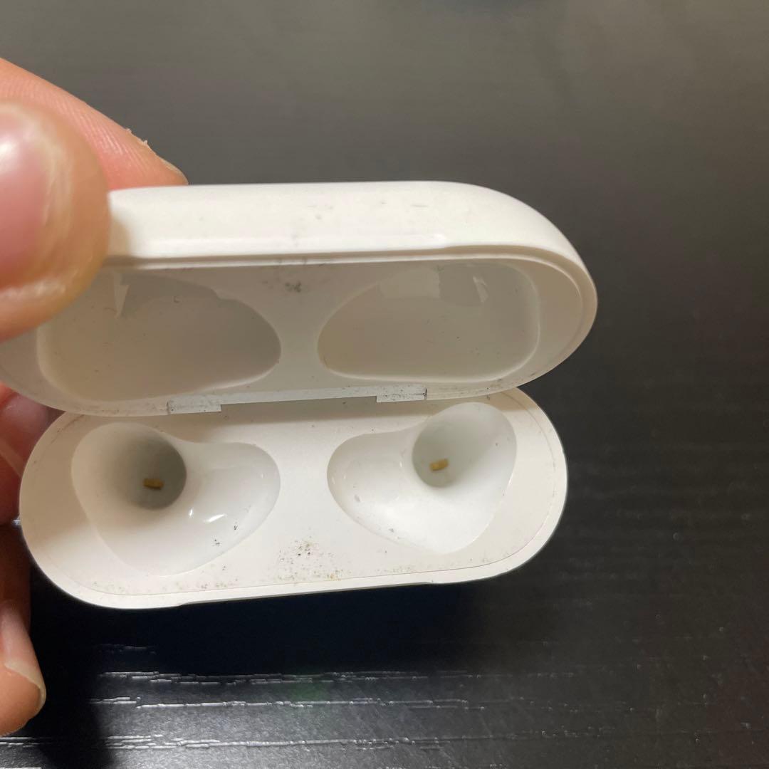 AirPods Pro (ケースのみ)