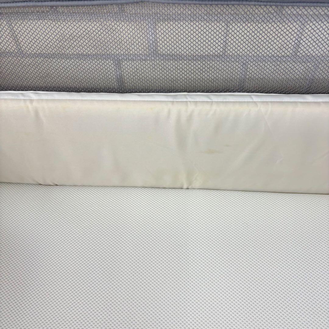 アップリカ　ココネルエアーAB グレーベア　ベビーベッド