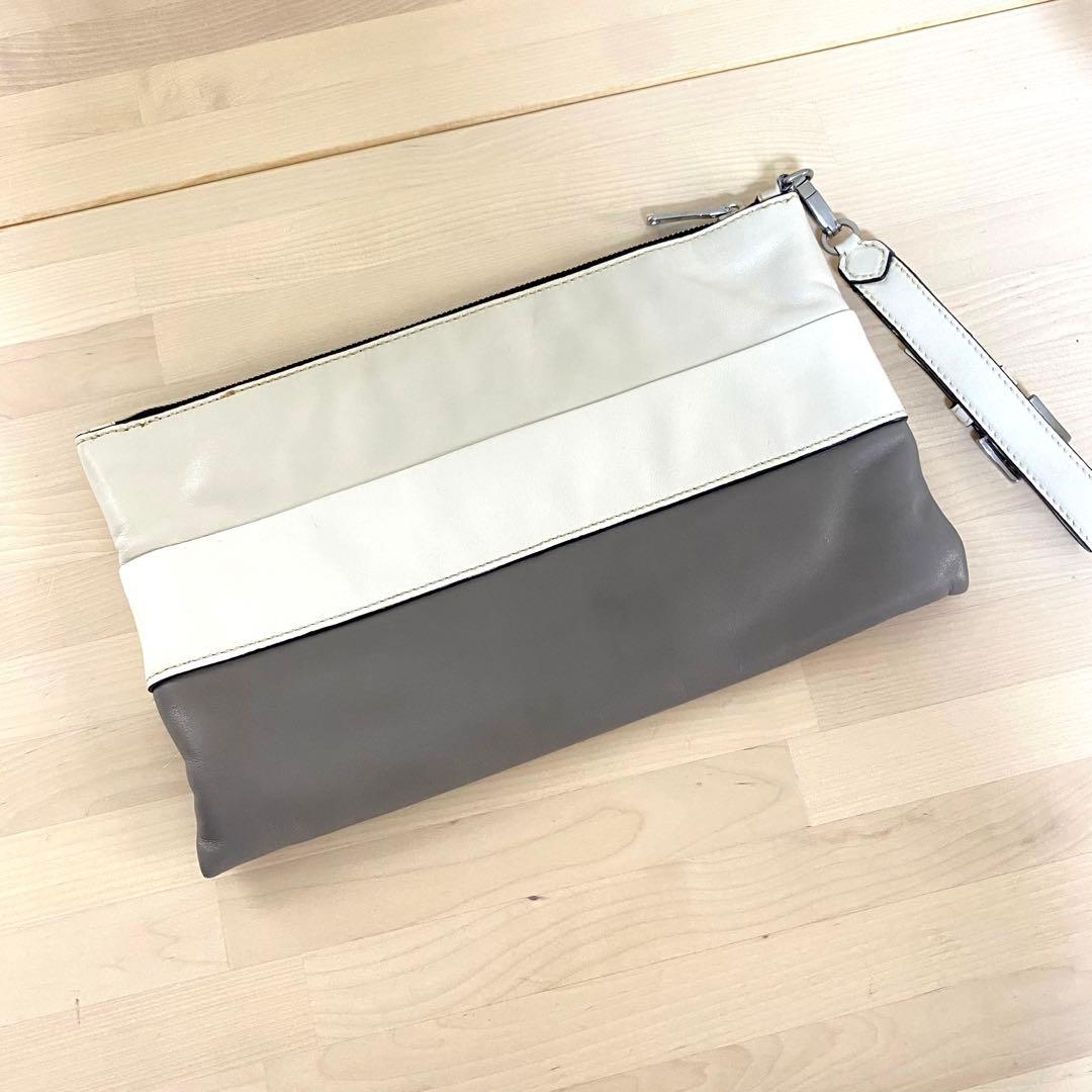 【美品】miumiu クラッチバッグ