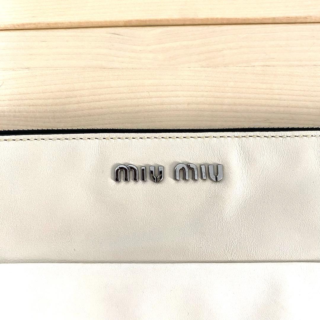 【美品】miumiu クラッチバッグ