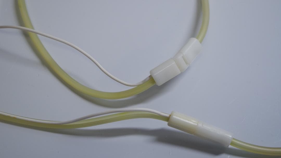 A4223 SONYノイズキャンセリングイヤホン　MDR-NWN33S