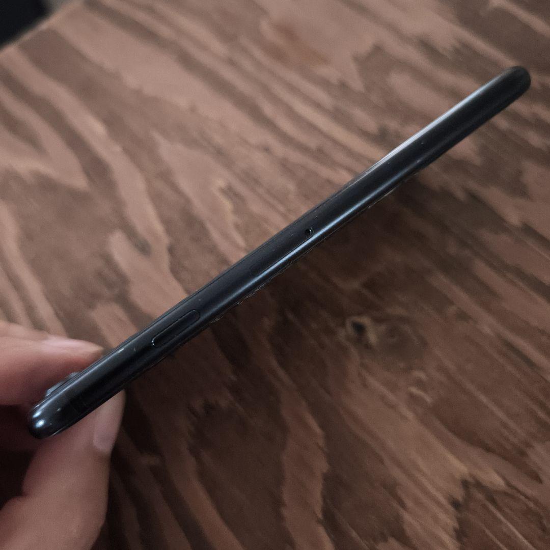 Apple iPhone SE（第2世代） 64GB ブラック SIMフリー