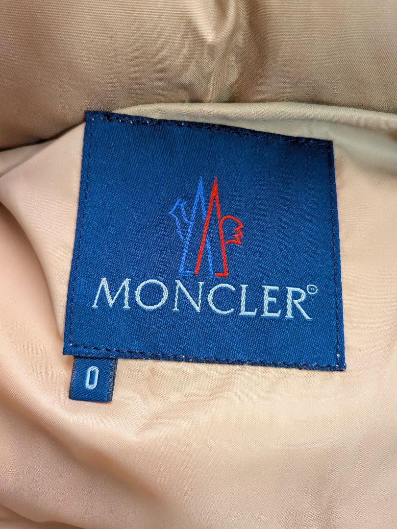 MONCLERモンクレールPARISパリス 青タグ