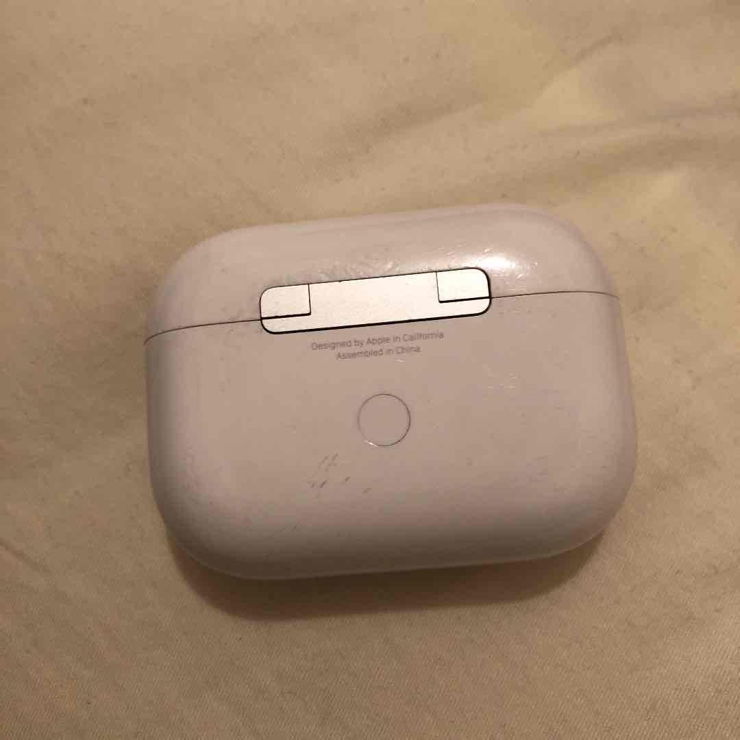 Apple AirPods Pro ※中古品　片耳のみ※