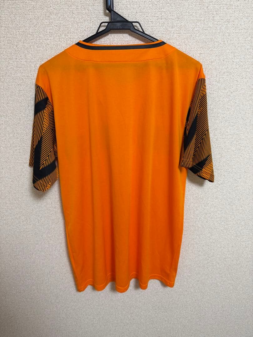 坂本勇人選手 直筆サイン入り ユニフォーム