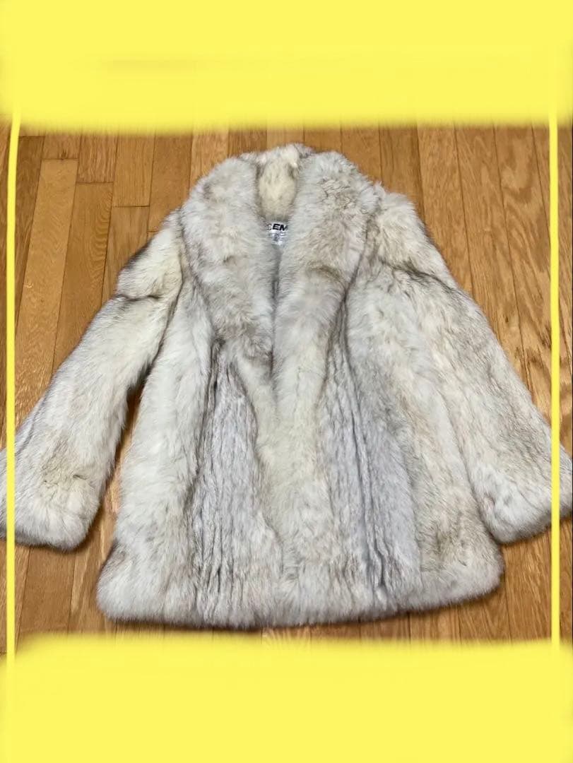 EMBA 毛皮　シルバー　ホワイトファーショートコート コート　ファー