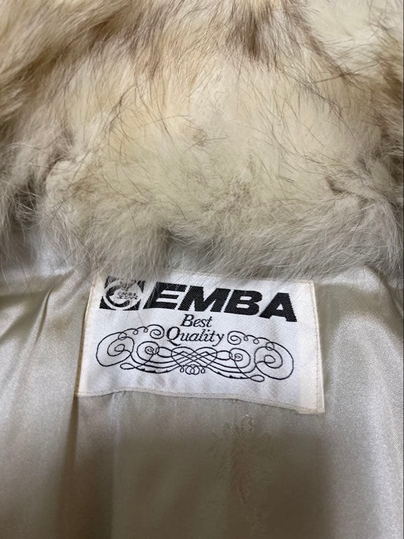 EMBA 毛皮　シルバー　ホワイトファーショートコート コート　ファー