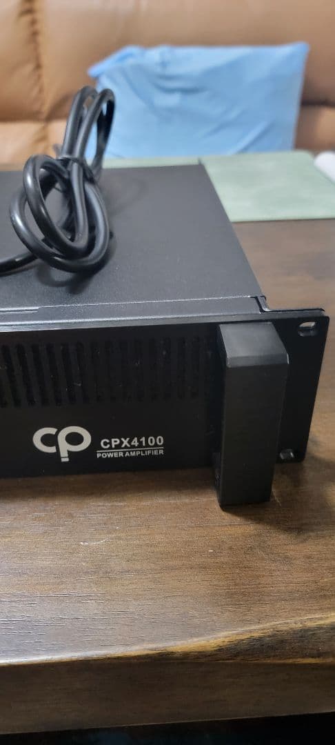 CPX4100 パワーアンプ 4チャンネル