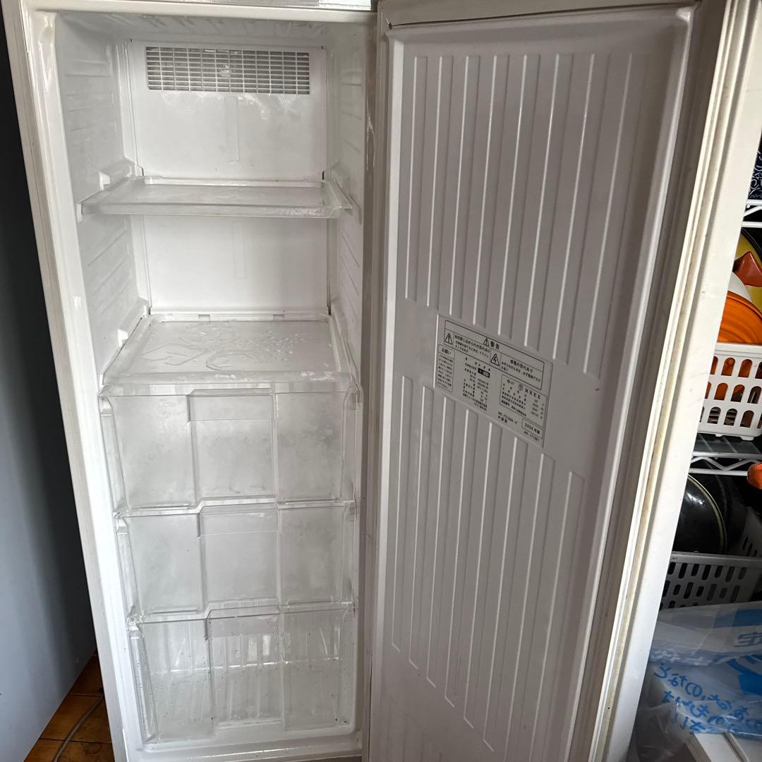 ジャンク品　ナショナル冷凍庫2004年製　120L