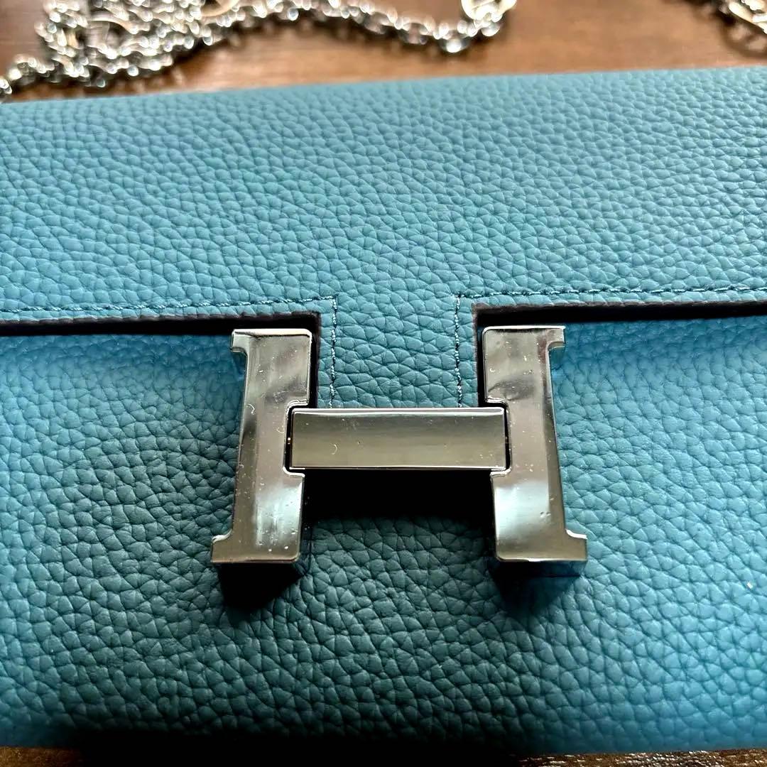 青いレザー Hロゴ 長財布　のり