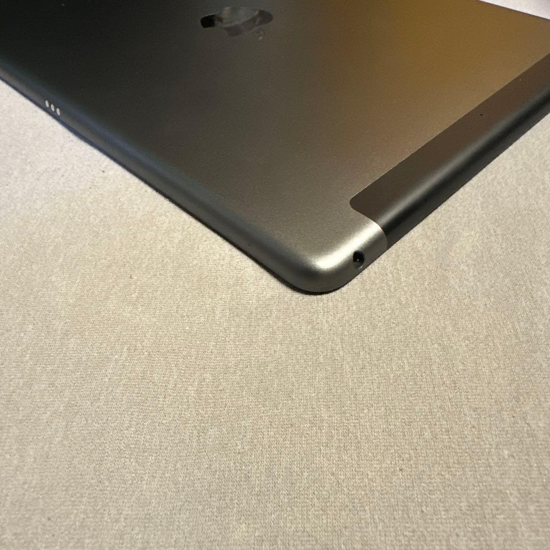 Apple iPad 第9世代 64GB SiMフリー 3