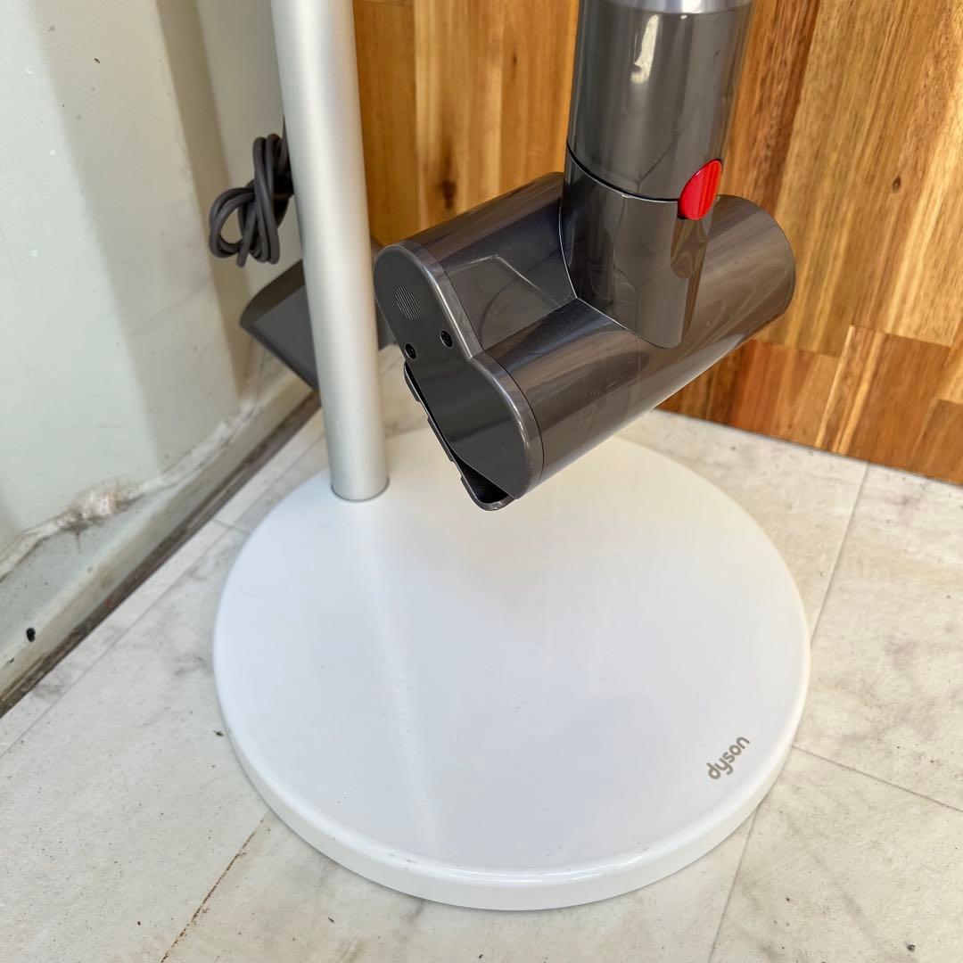 C94激安早い者勝ち✨　ダイソン SV18 コードレスクリーナー　新生活応援✨