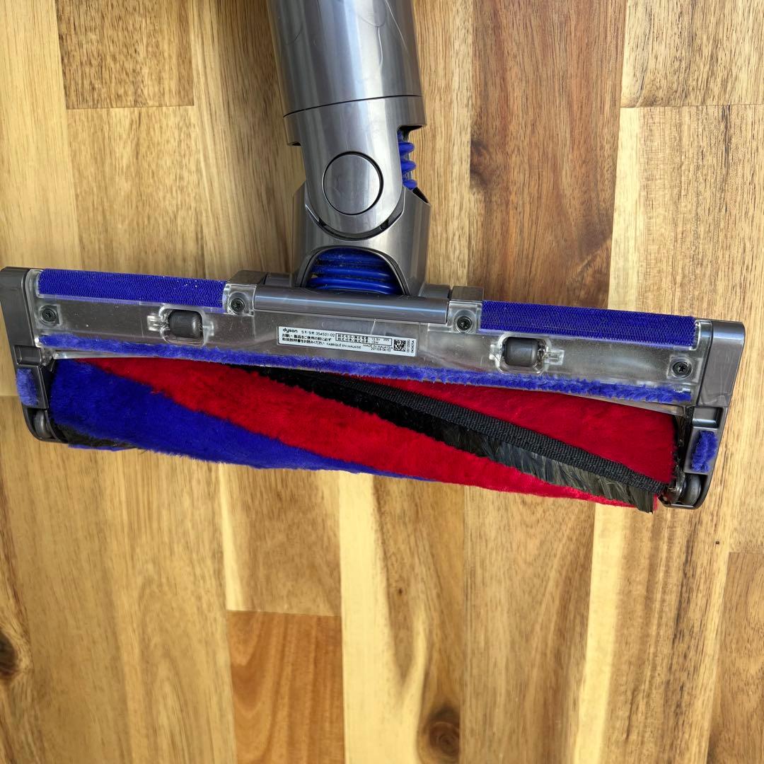 C94激安早い者勝ち✨　ダイソン SV18 コードレスクリーナー　新生活応援✨