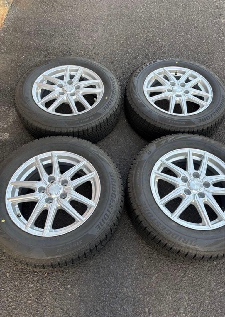 最終価格　引き取り限定　205/65R16 ブリヂストンVRX2 スタッドレス