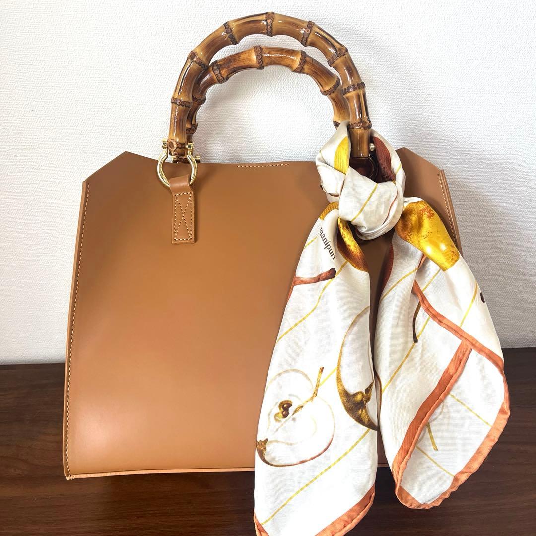 BEVINI バンブーハンドル ハンドバッグ ★スカーフはご希望の方へ