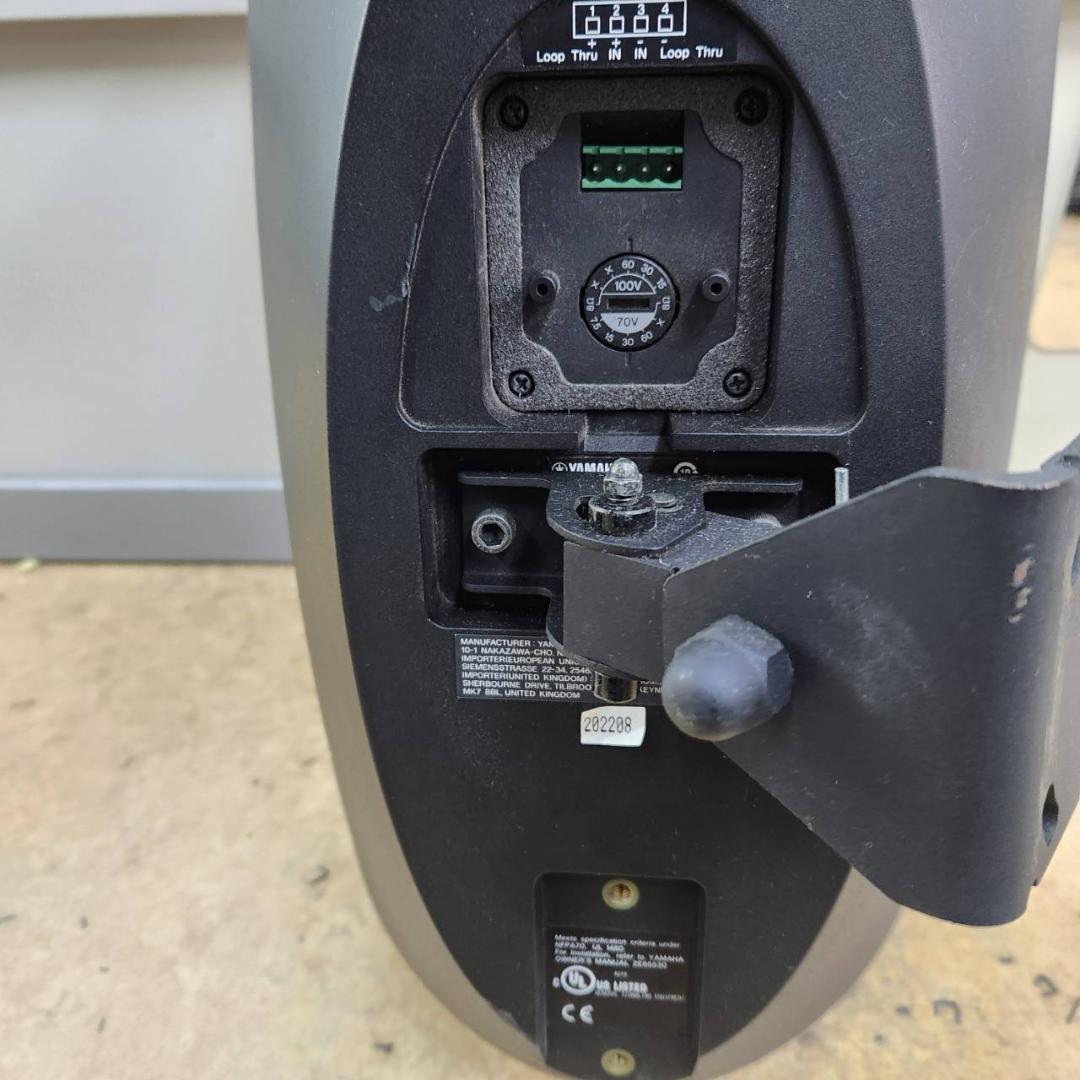 ★YAMAHA　スピーカー　VXS8　サーフェスマウントスピーカー　3台セット