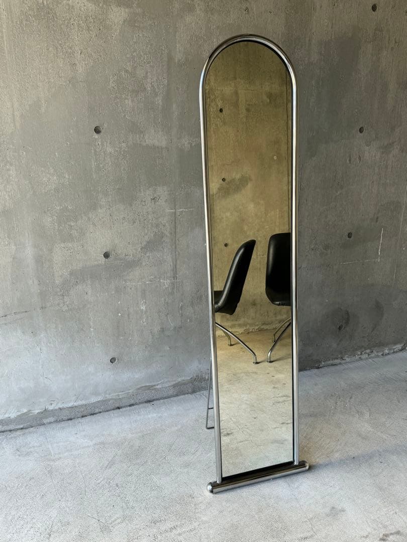 モダン　全身鏡　ミッドセンチュリー　スペースエイジ