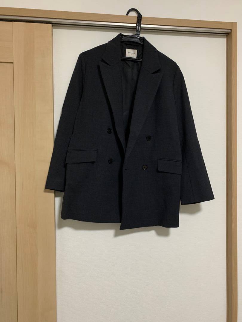 専用です！24AWデミルクスビームス ダークグレー ダブルブレスト ジャケット