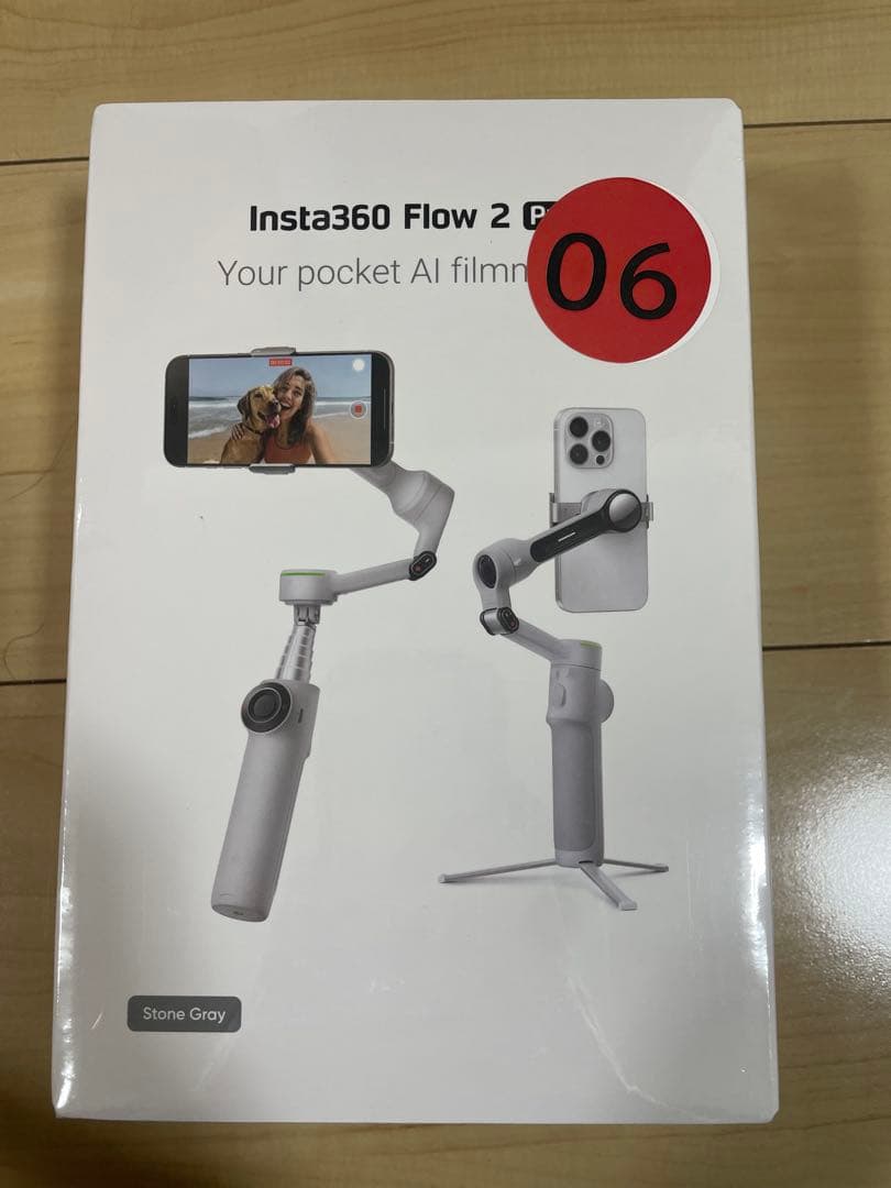 【新品未使用】Insta360 Flow 2 Pro