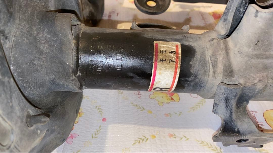 【値下げ可】レクサス CT200h ZWA10 ショックアブソーバー 1台分