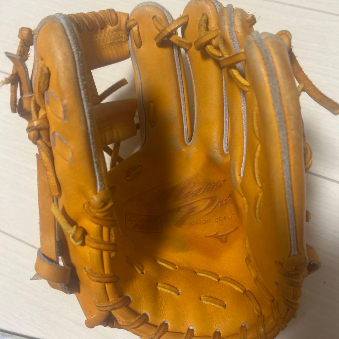 Kミズノ 軟式グローブ オレンジ（坂本モデル）