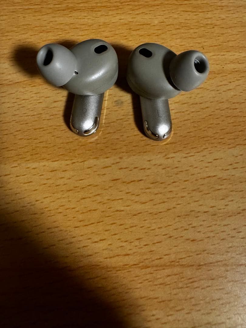 【美品】JBL Tour Pro 2 シャンパンゴールド ワイヤレスイヤホン