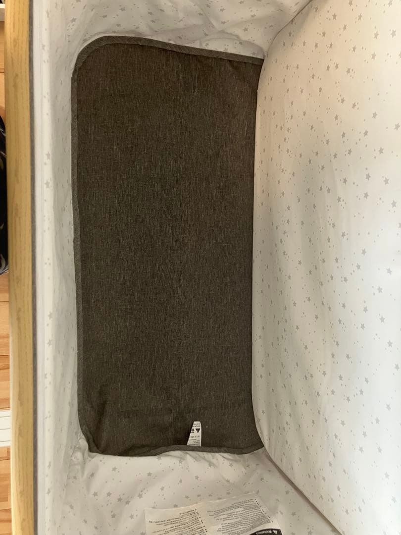 bob★HZDMJ 折りたたみ式 ベビーベッド グレー