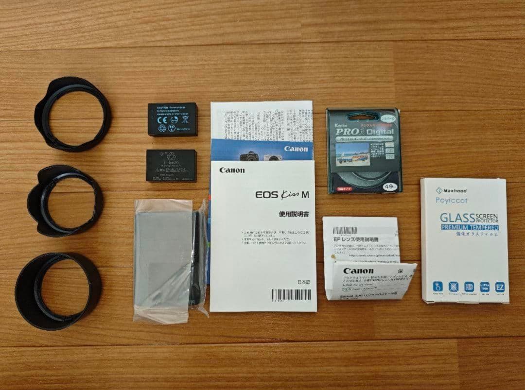 Canon EOS Kiss M ミラーレス一眼 4本レンズ付き