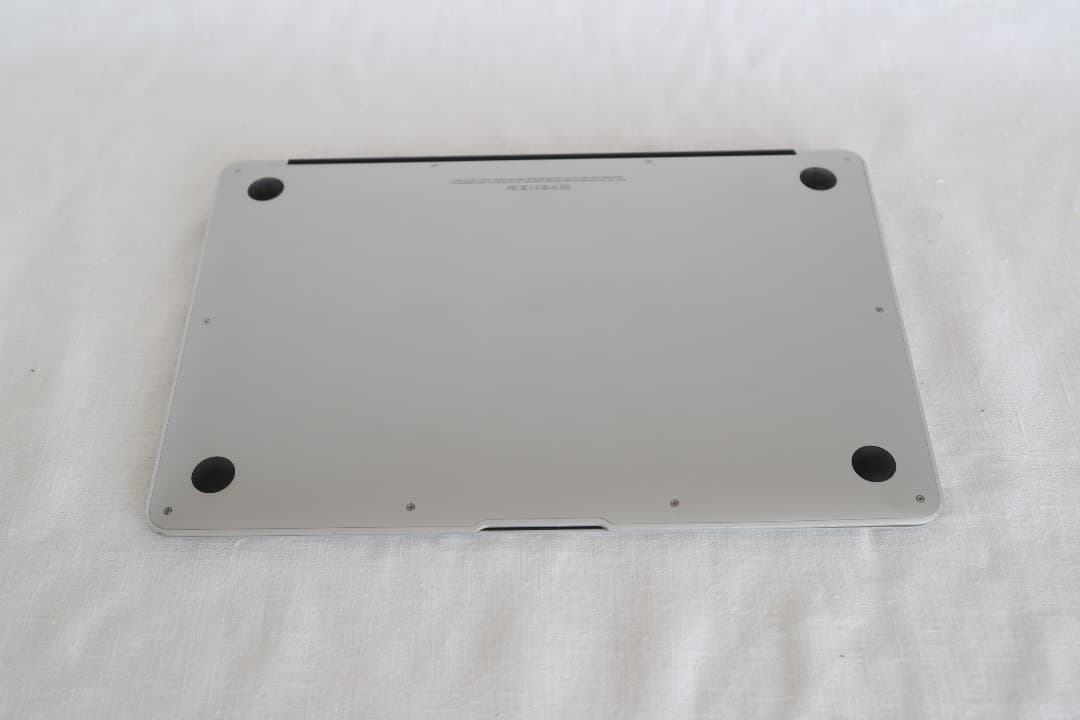 MacBook本体 MacBook Air 13-inch (A1466)